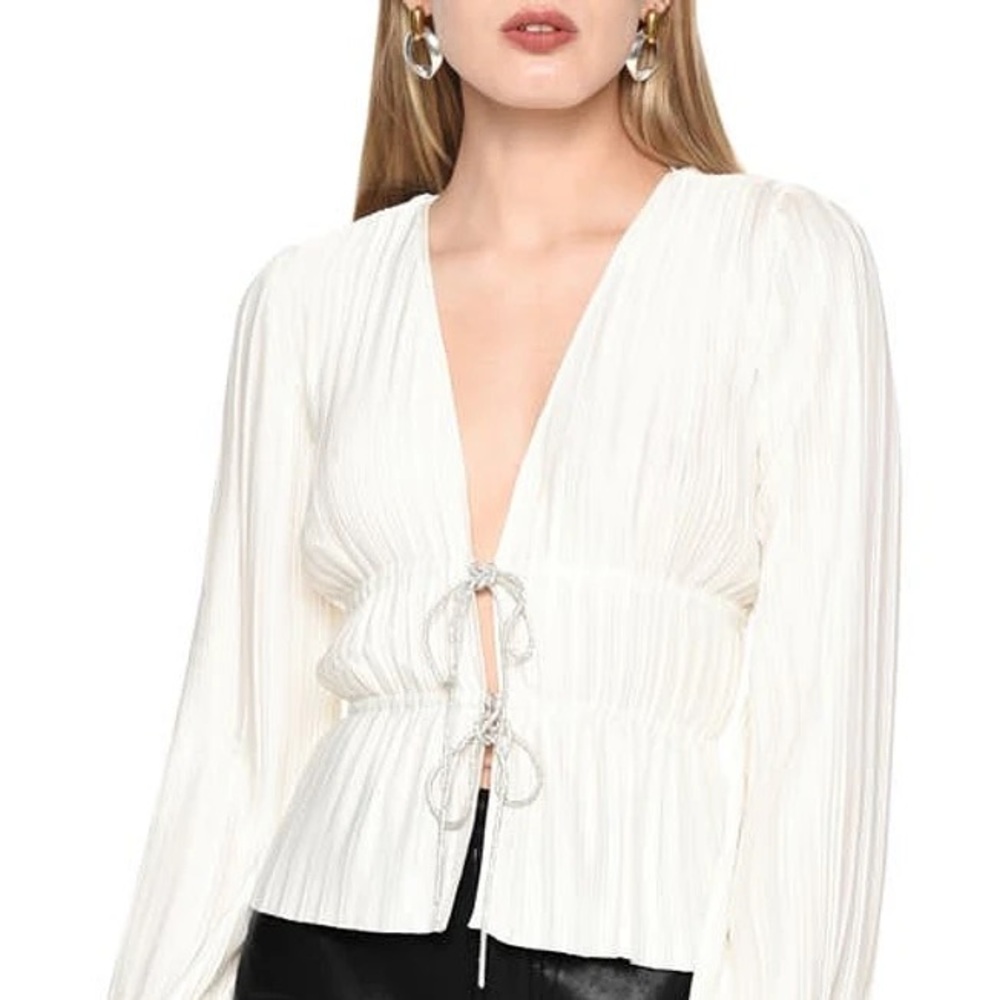 WAYF Payton Plunge Neck Plissé Top